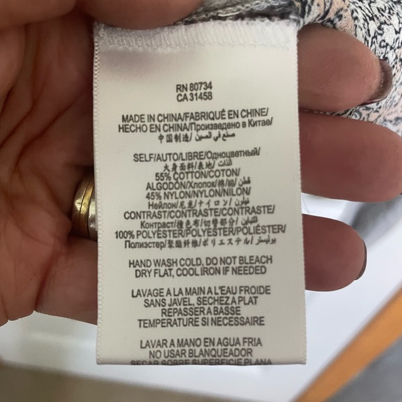 Bcbg generation grey sweater with flowery see though back - Picture 5 of 5